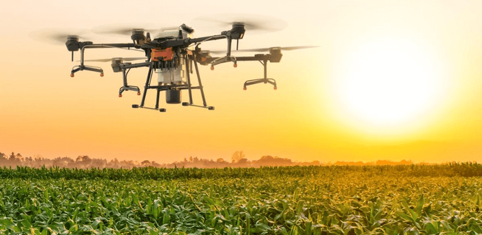 A „mindent látó szem” – DJI Agras T30 mezőgazdasági permetező drón